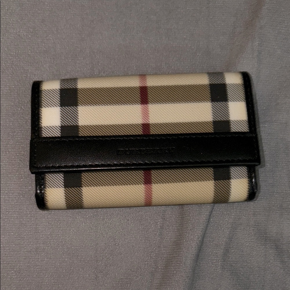 RARE Vintage Burberry Key Holder - Picture 2 of 6